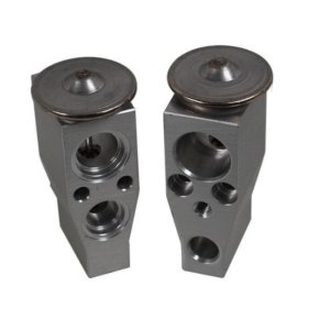 VALVULA EXPANSION TOYOTA HILUX 2018 2020. L200 16-20 / YARIS 17-20