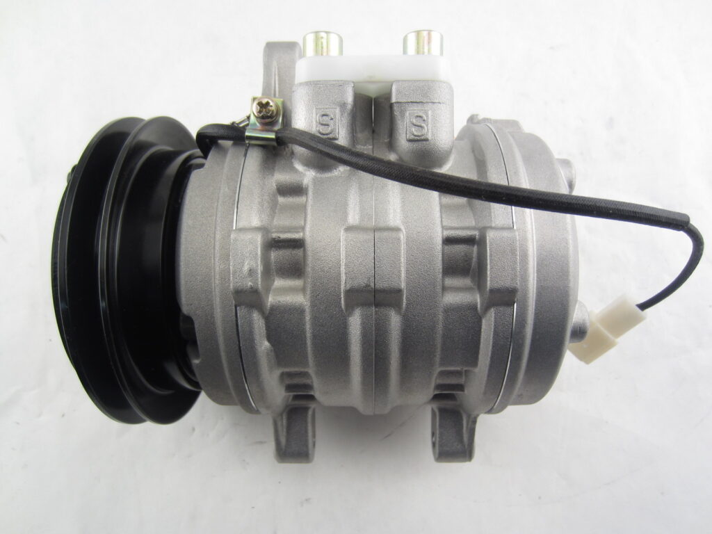 COMPRESOR TM16 12V 8PK TORNILLO PASANTE
