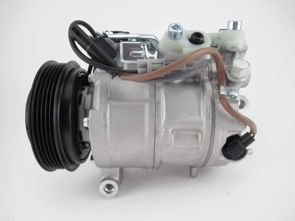 COMPRESOR MERCEDES A200 2020