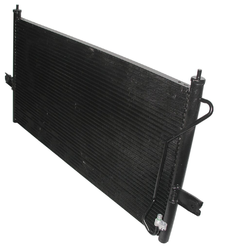 CONDENSADOR NISSAN FRONTIER D22 04-14 TOMA SUCCION 1/2