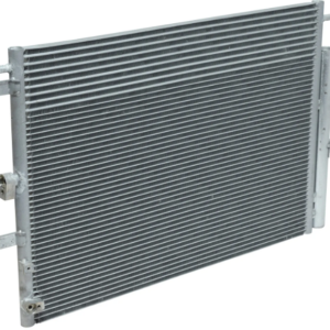 CONDENSADOR FORD EDGE 2015-2019 3.0L CON ENFRIADOR DE ACEITE TOMA HACIA HORIZONTAL HACIA AFUERA